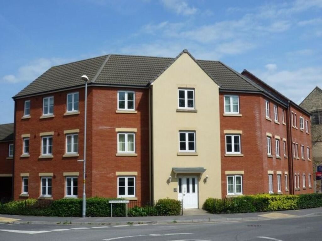 Property photo 1 of 8 Big Front 87 Primmers Place Westbury
