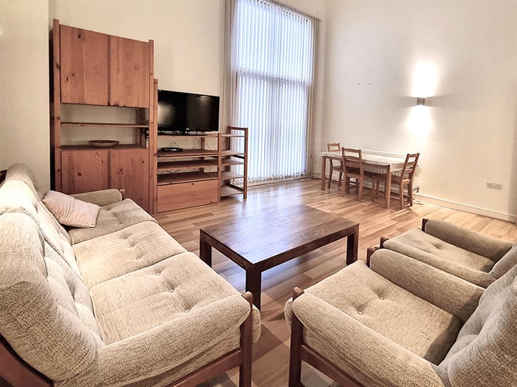 Property photo 3 of 14