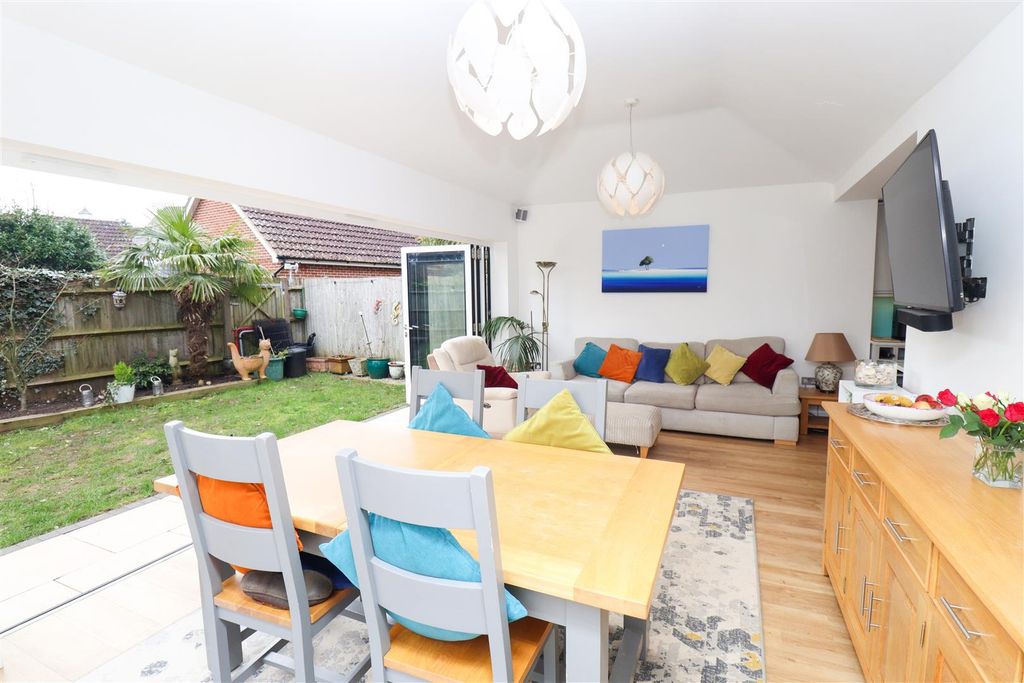 Property photo 3 of 22 Family/Dining Room