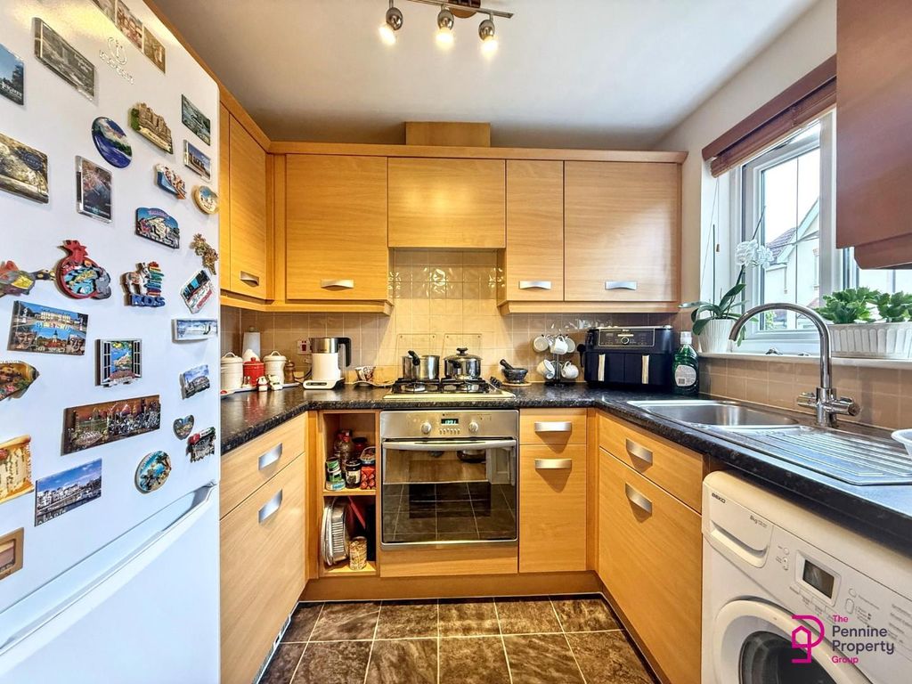 Property photo 2 of 13 Img_1242.Jpg