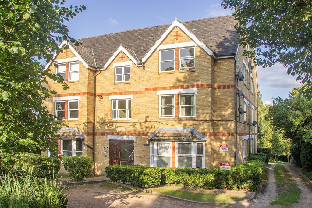 Property photo 1 of 7