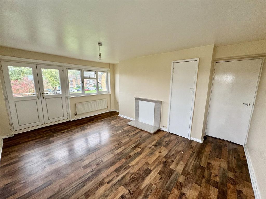 Property photo 2 of 12 Img_5949.Jpg