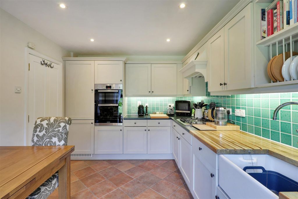 Property photo 2 of 17 57268_020.Jpg