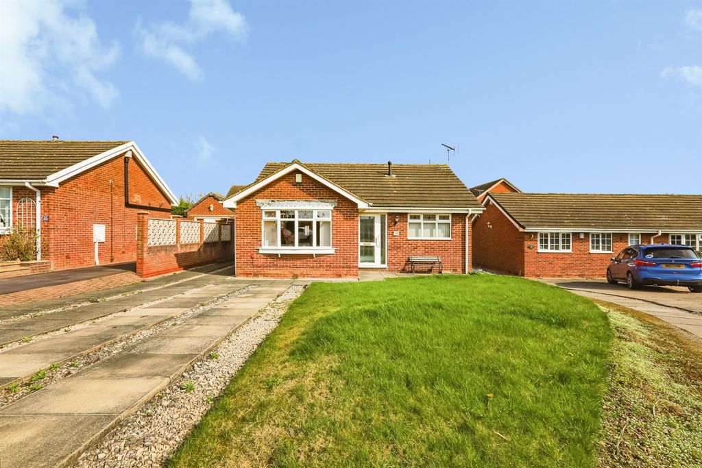 Property photo 1 of 12