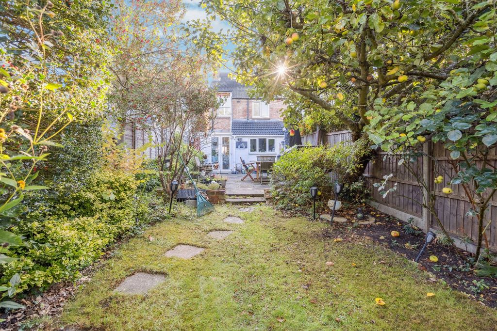 Property photo 2 of 23