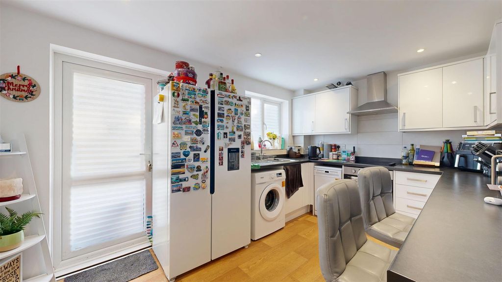 Property photo 2 of 11 39-The-Doves-12222025_115033.Jpg