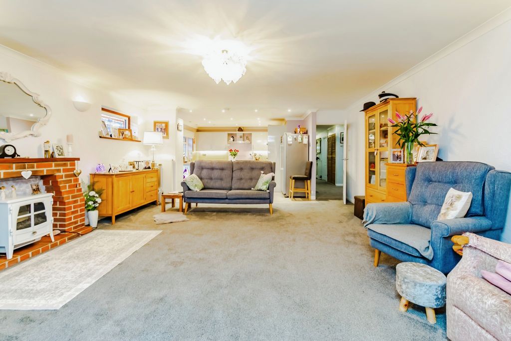 Property photo 3 of 16 Photography