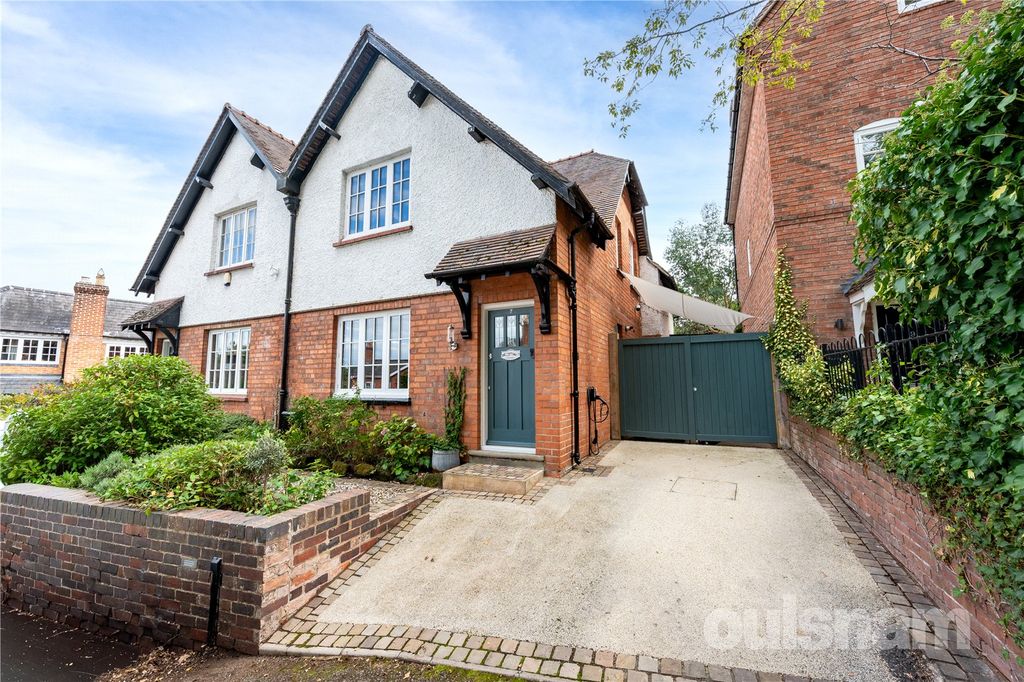Property photo 1 of 32 Picture No. 05