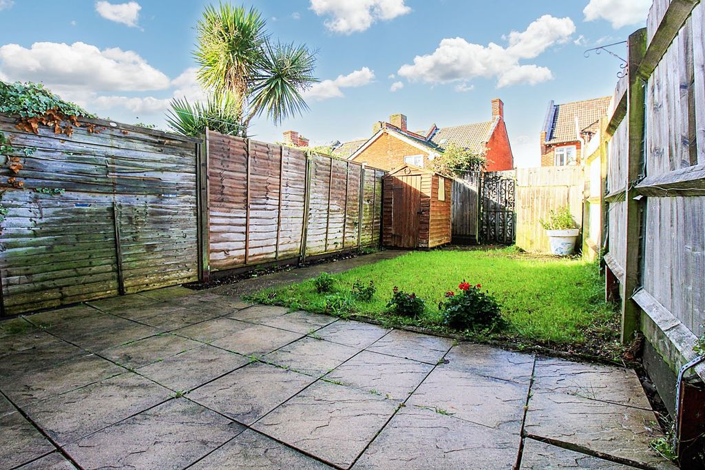 Property photo 1 of 13