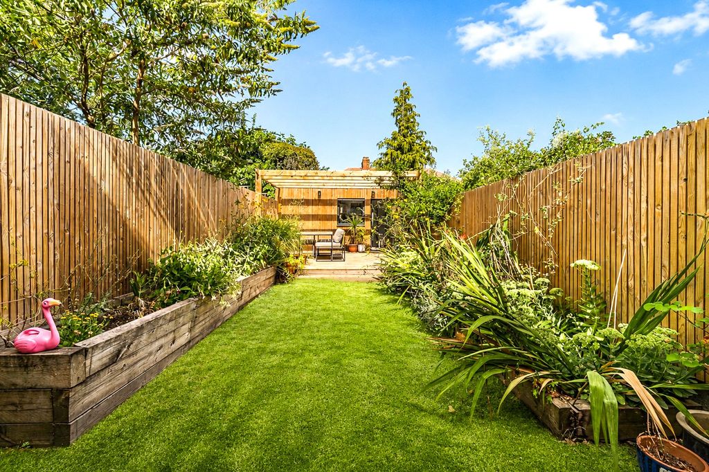 Property photo 3 of 18 Picture No. 45