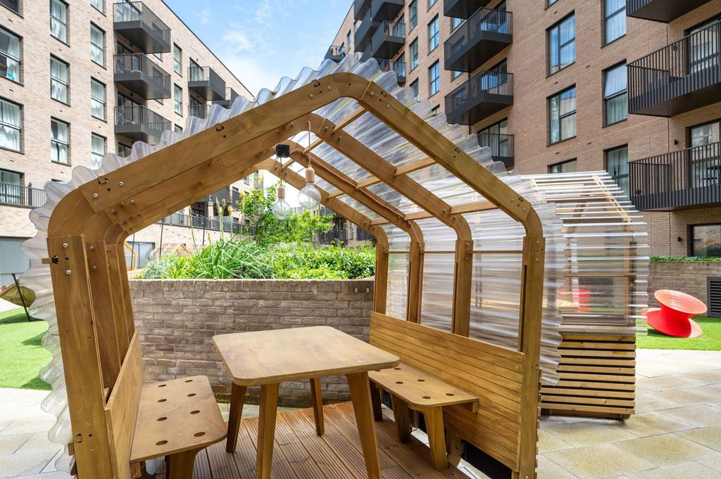 Property photo 3 of 29