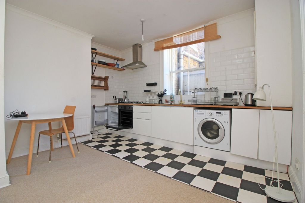 Property photo 3 of 13 Picture No. 23