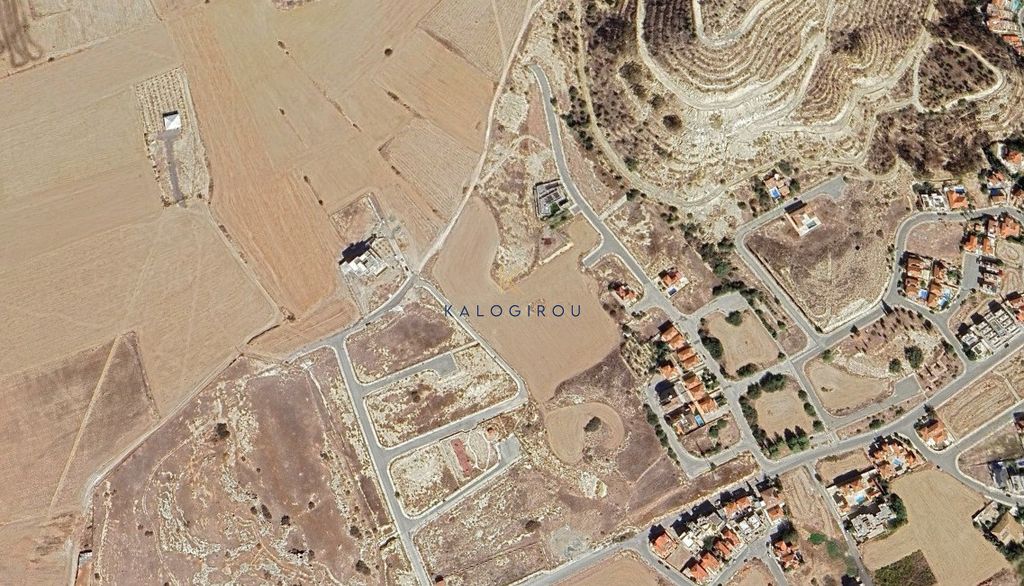 Property photo 2 of 2