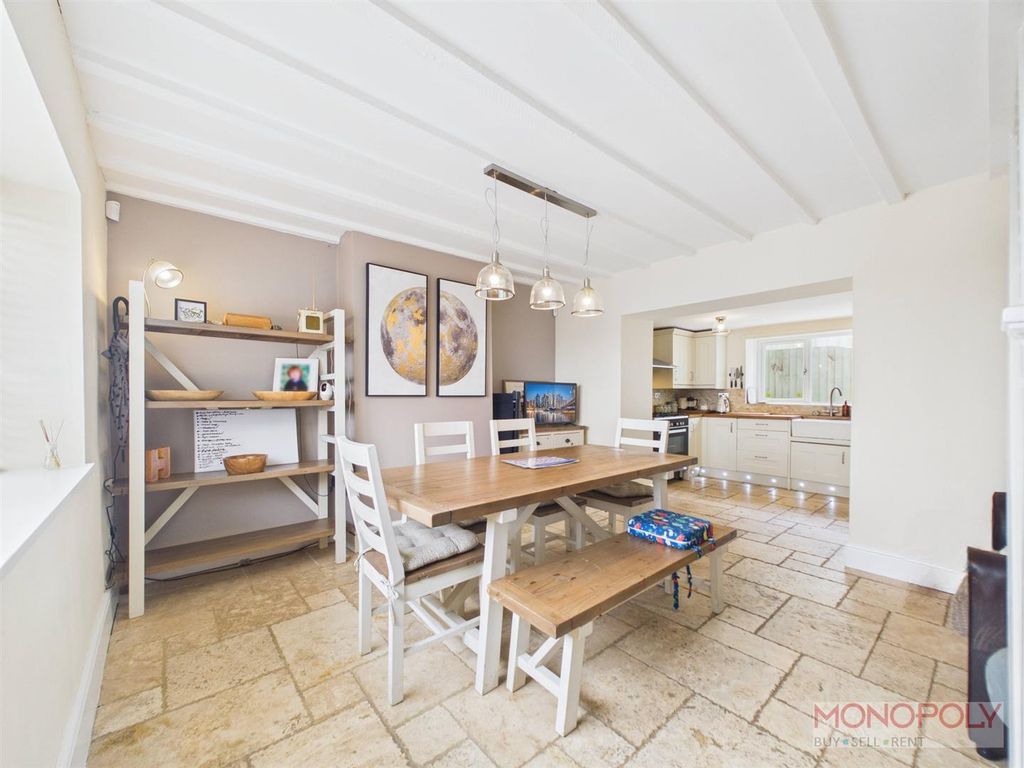 Property photo 2 of 31 Cam03815G0-Pr0425-Still001.Jpg