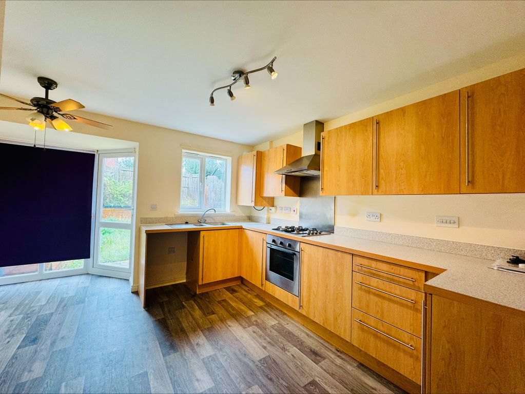 Property photo 2 of 13 Image