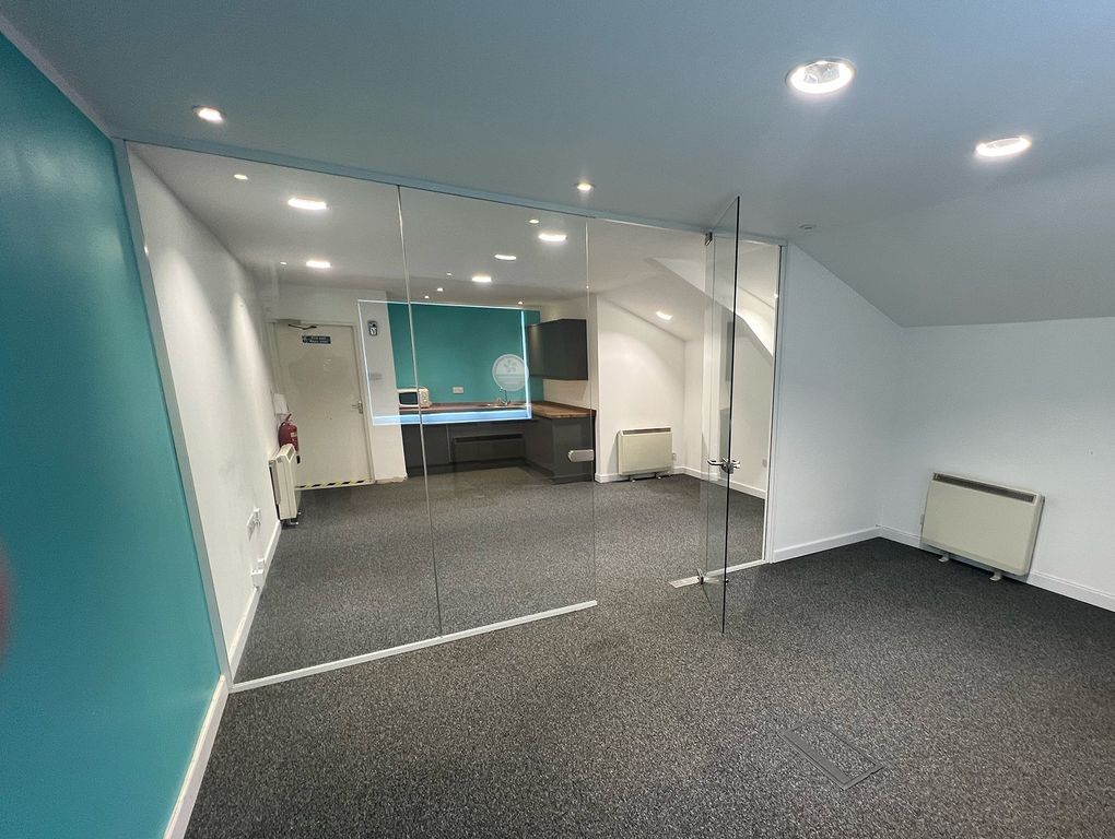 Property photo 2 of 4