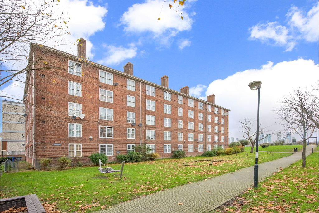 Property photo 1 of 8 Picture No. 55