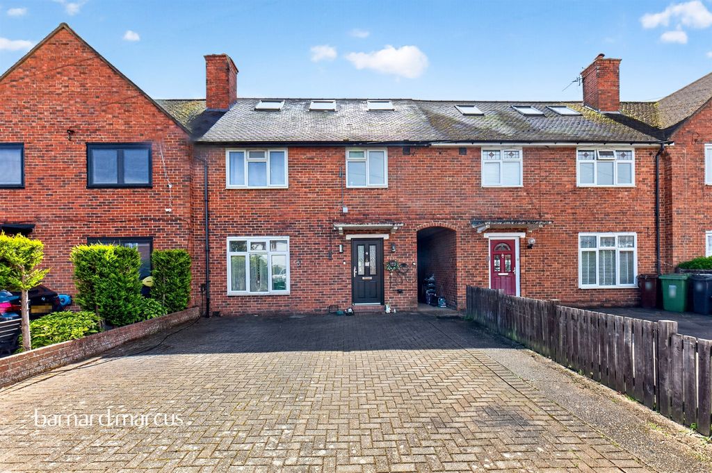 Property photo 1 of 15