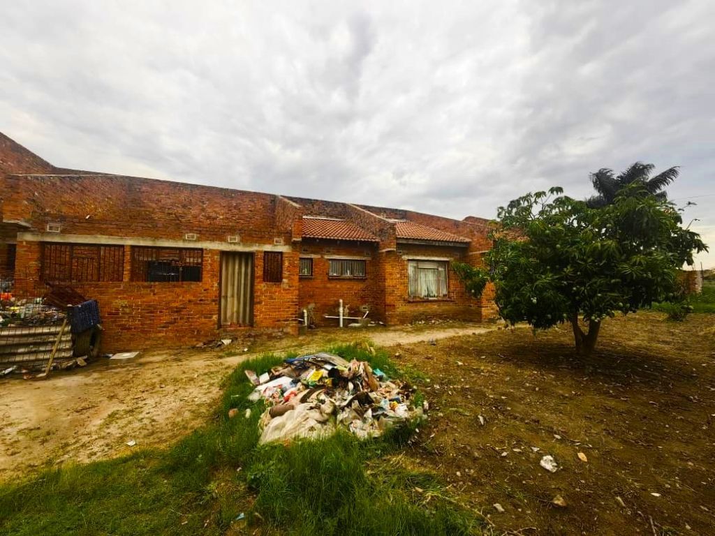 Property photo 3 of 5