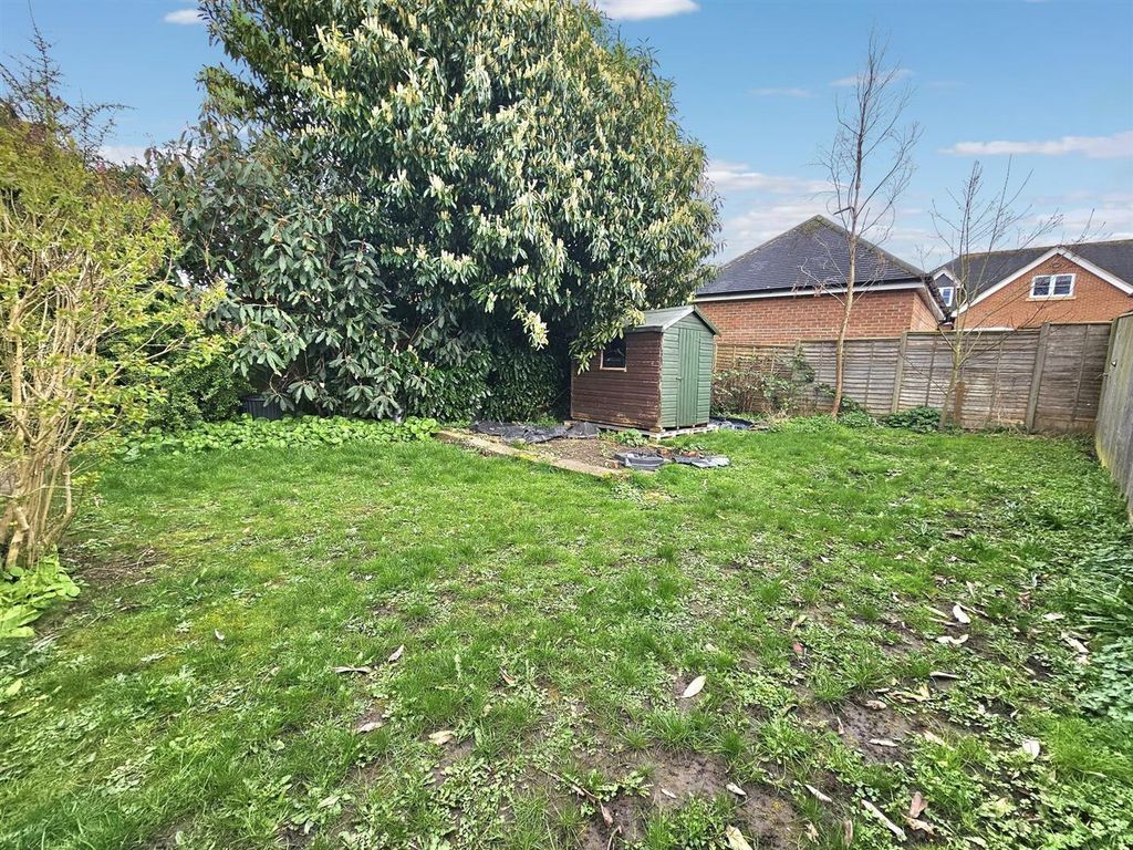 Property photo 1 of 8