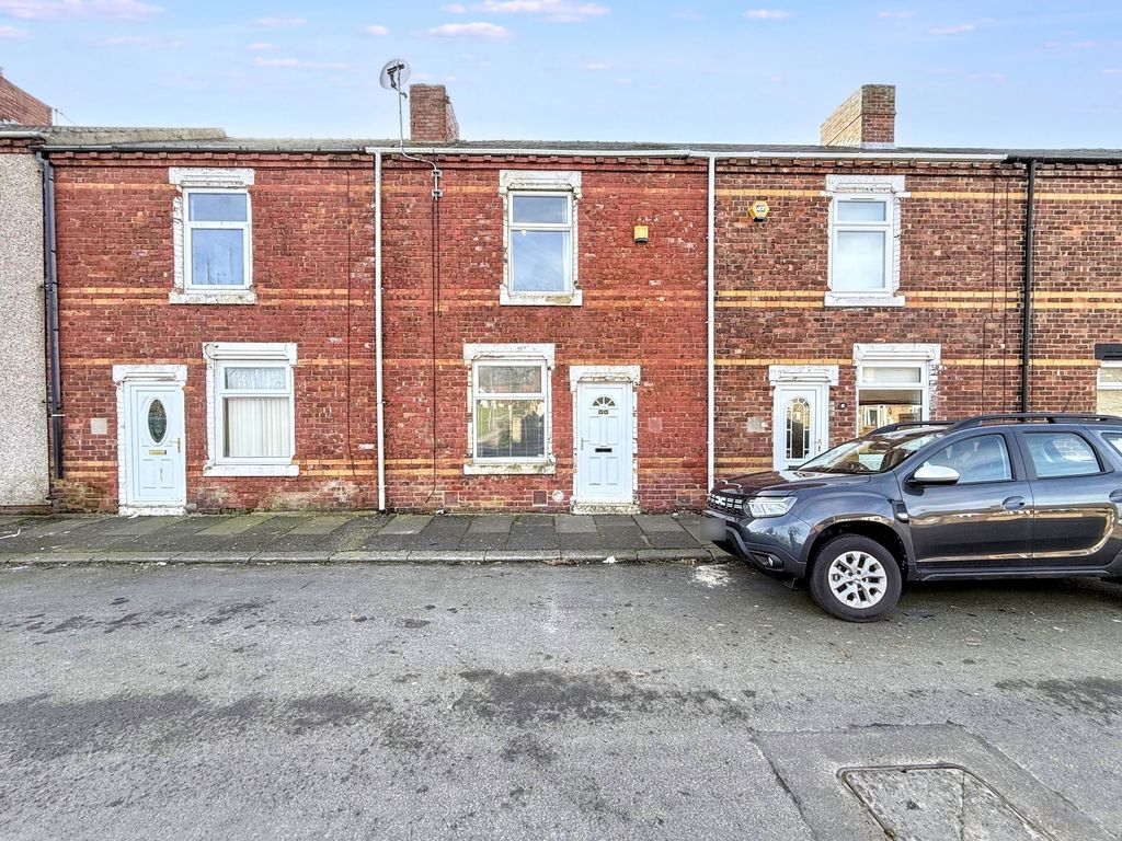 Property photo 1 of 9