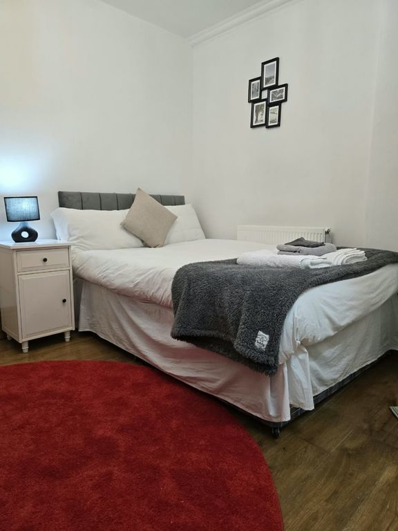 Property photo 3 of 5 5530102