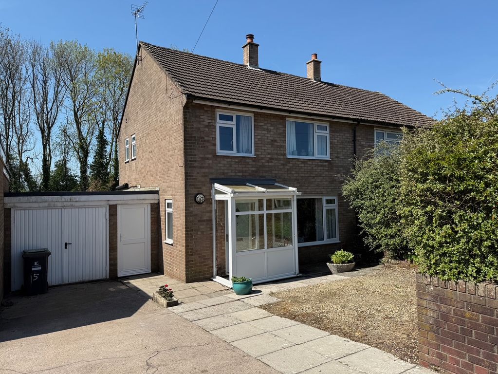 Property photo 2 of 19