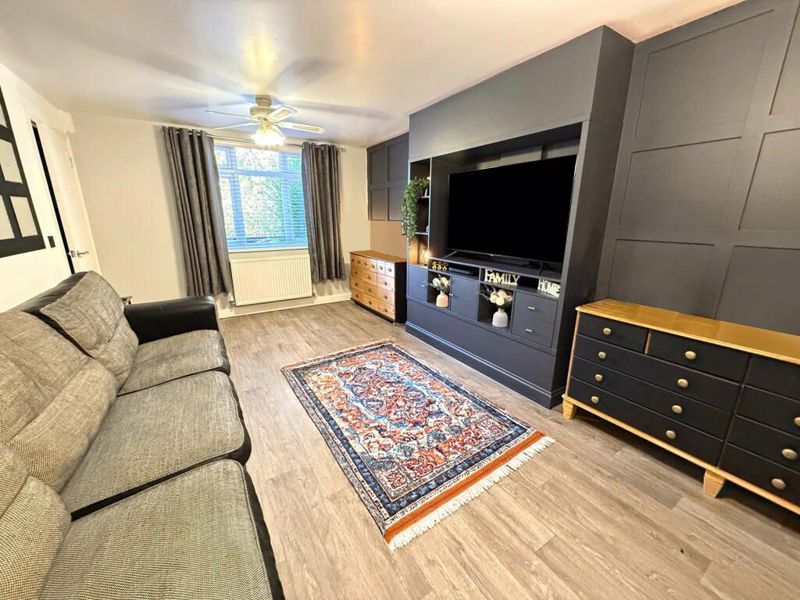 Property photo 1 of 11 Photo 1