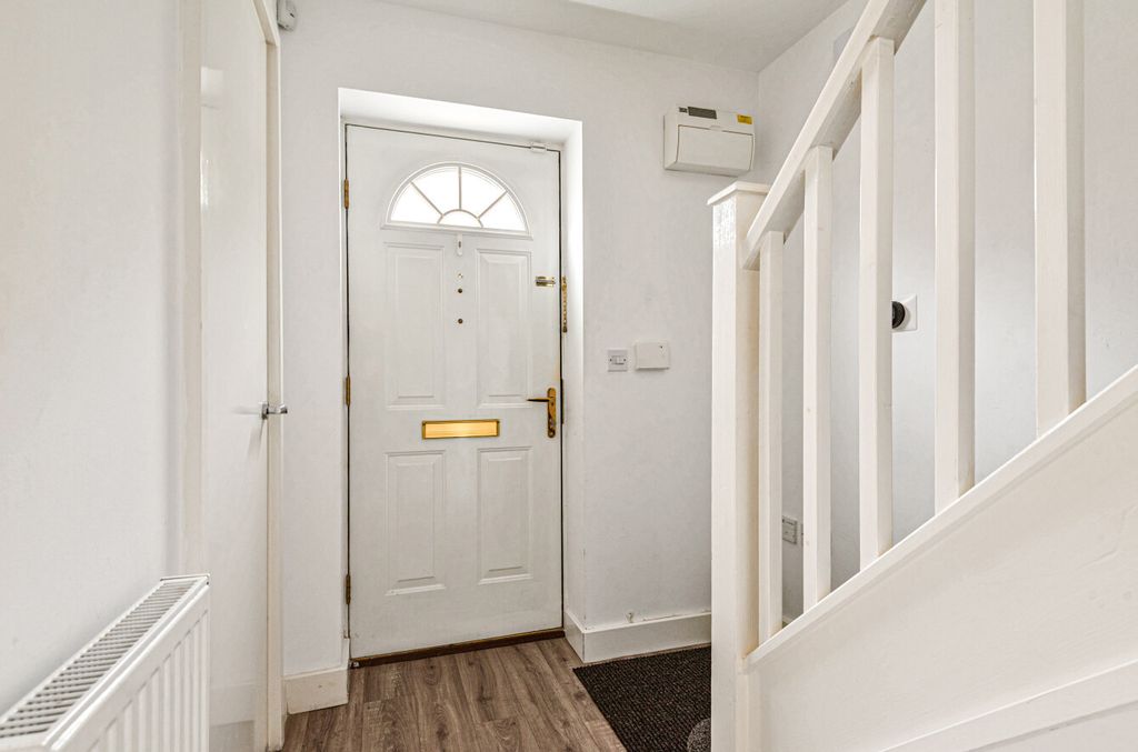 Property photo 2 of 17 1336525-4-68A3985...