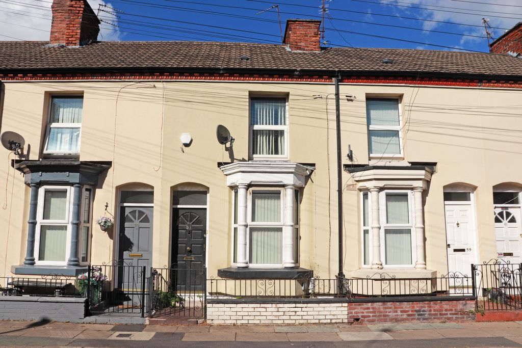 Property photo 1 of 10