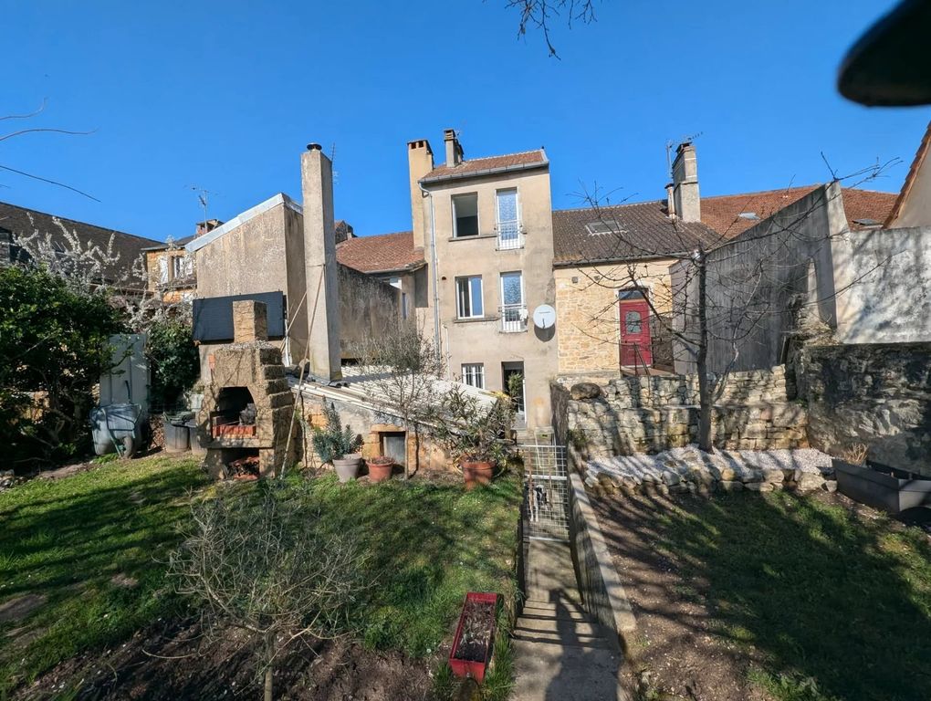 Property photo 1 of 27 Discover In The Heart Of Gourdon – Building With Multiple Possibilities