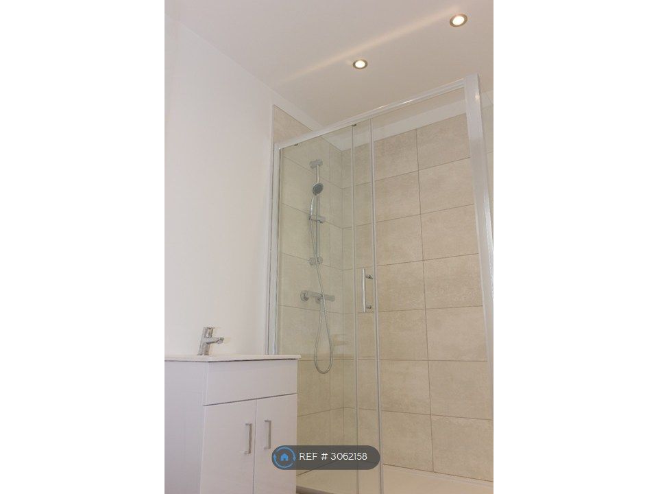 Property photo 3 of 3