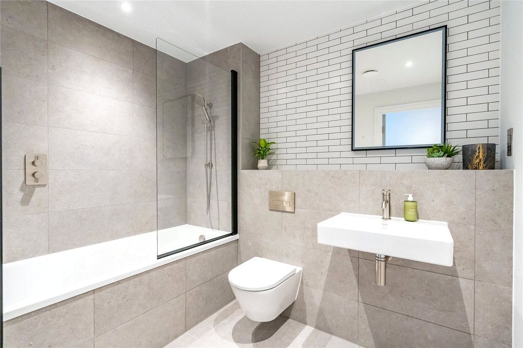 Property photo 3 of 21 Picture No. 09