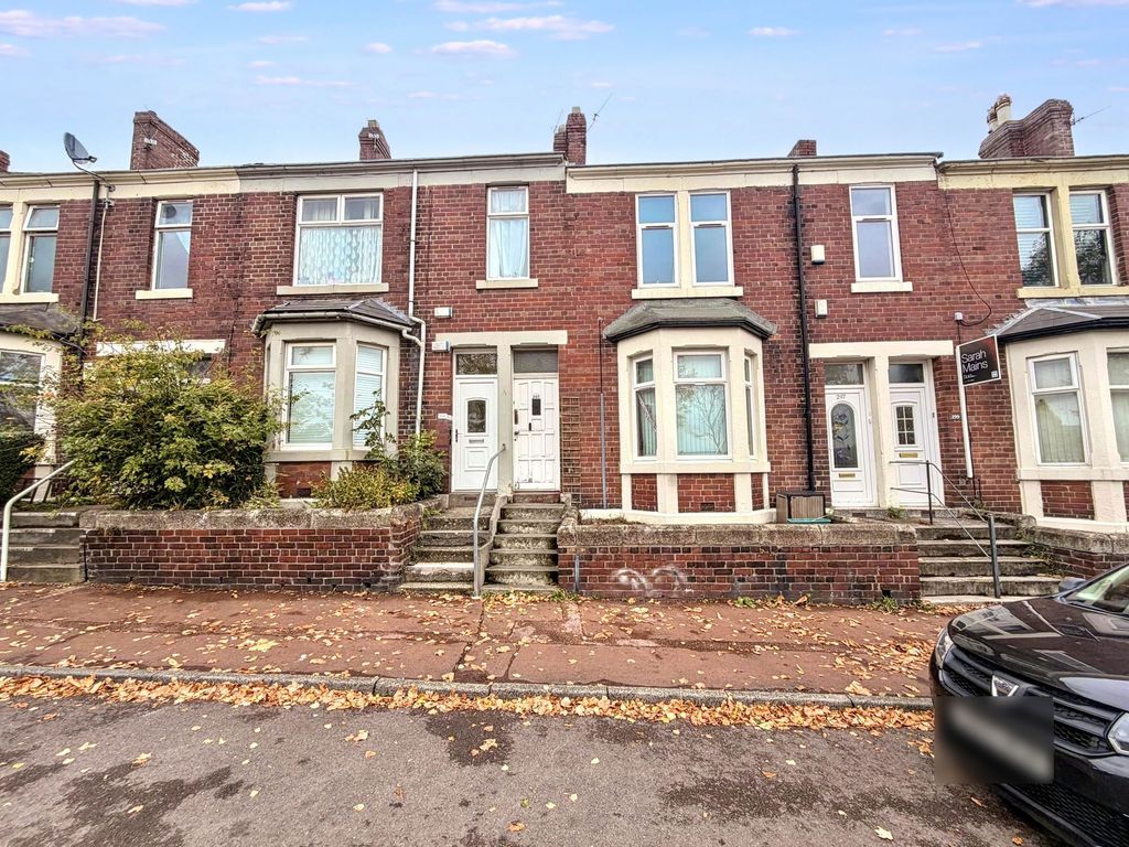 Property photo 1 of 6