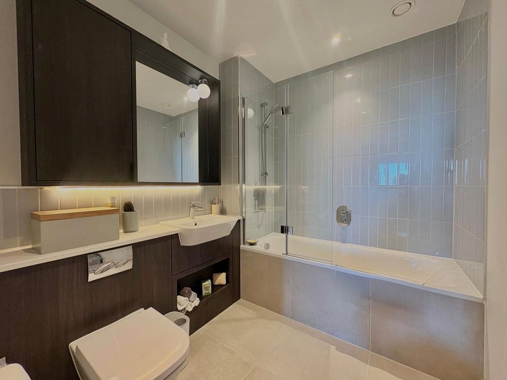 Property photo 3 of 11 Picture No. 02