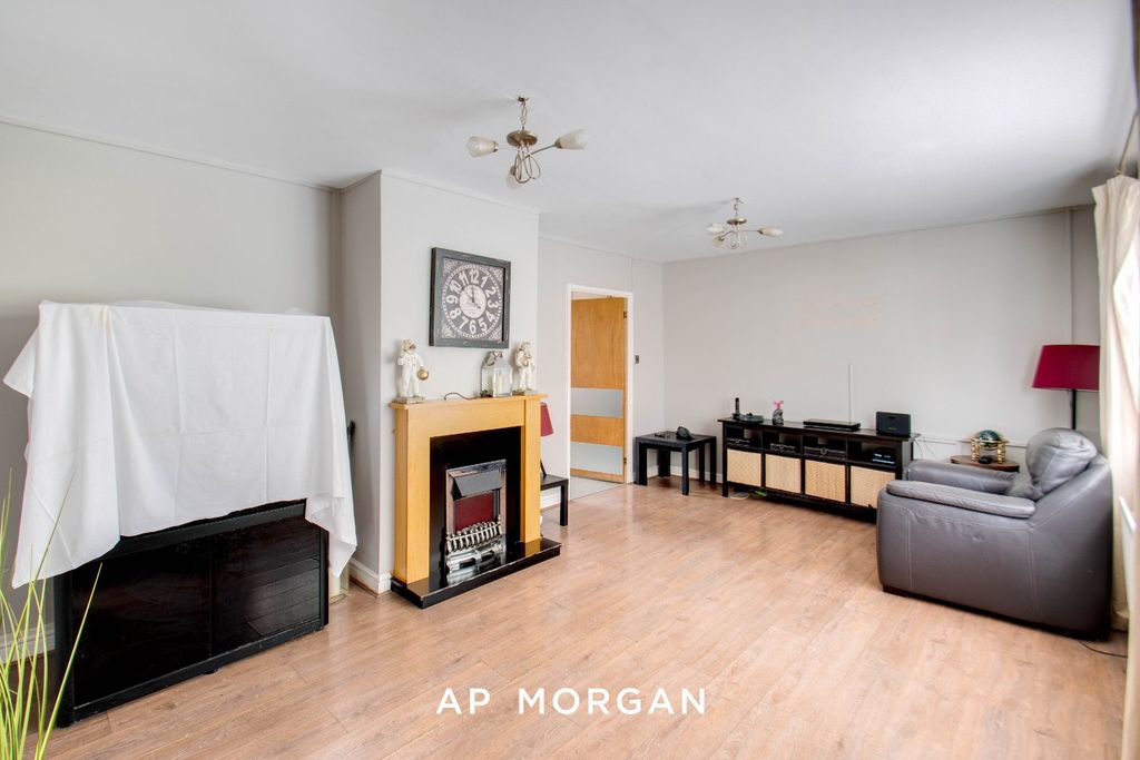 Property photo 2 of 14 Picture No. 05