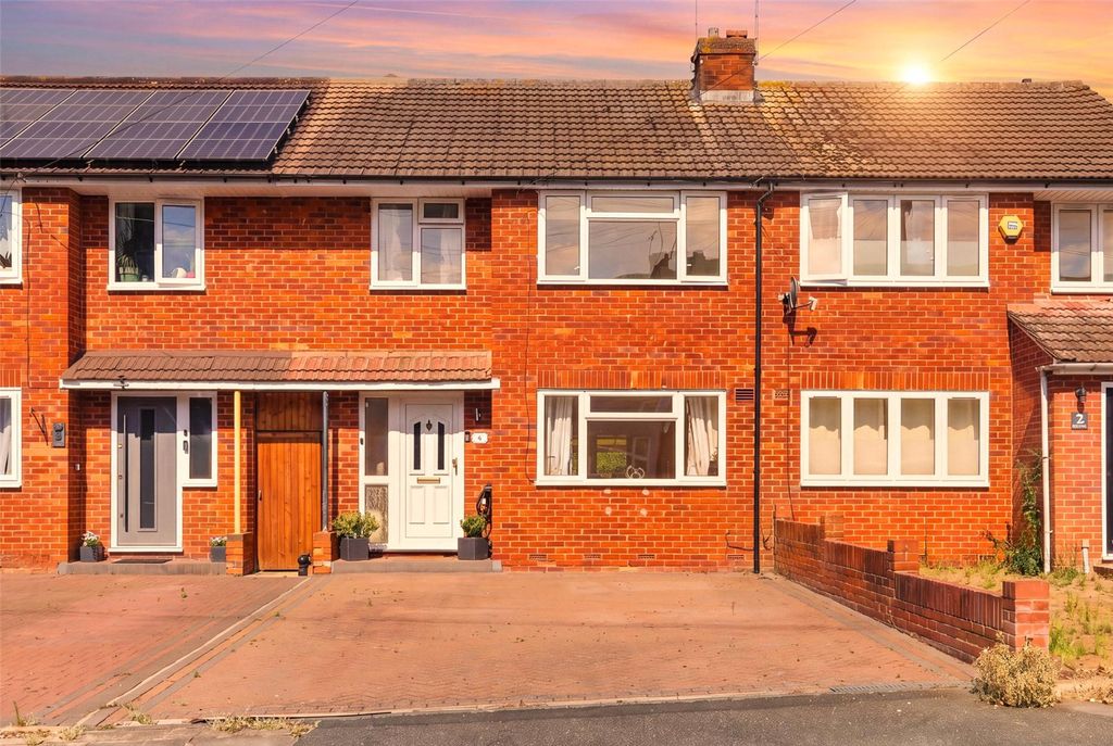 Property photo 1 of 18 Twilight Edit