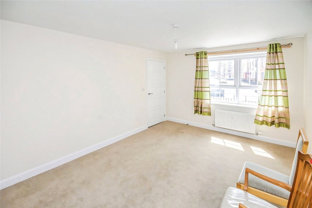 Property photo 3 of 8 Living Room