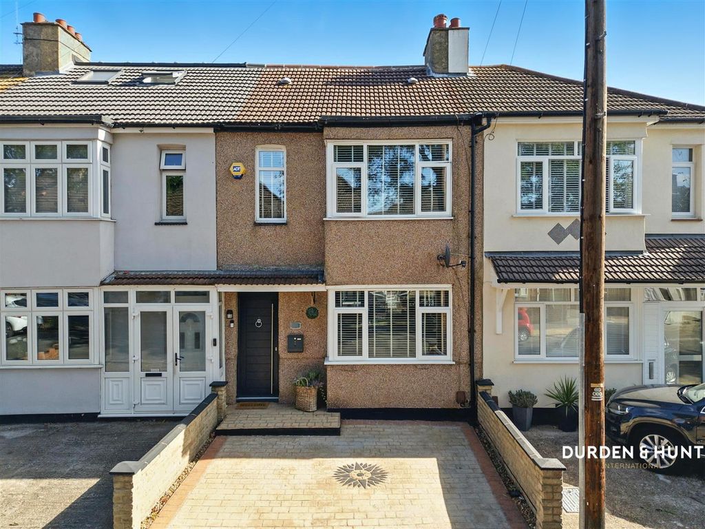 Property photo 1 of 29 Oliver Road