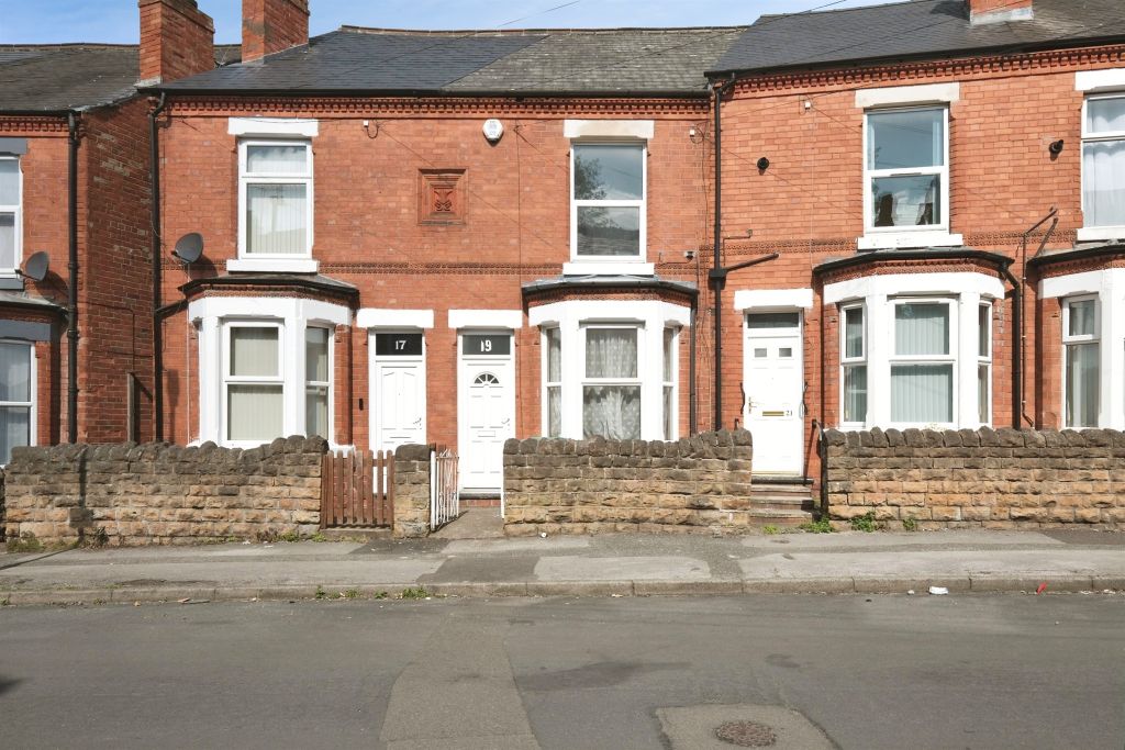 Property photo 1 of 14