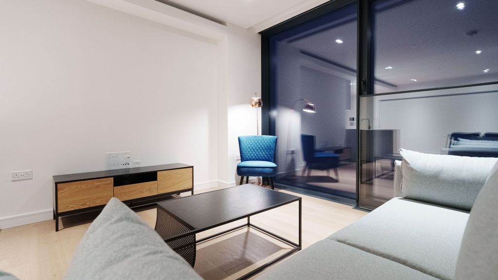 Property photo 1 of 41