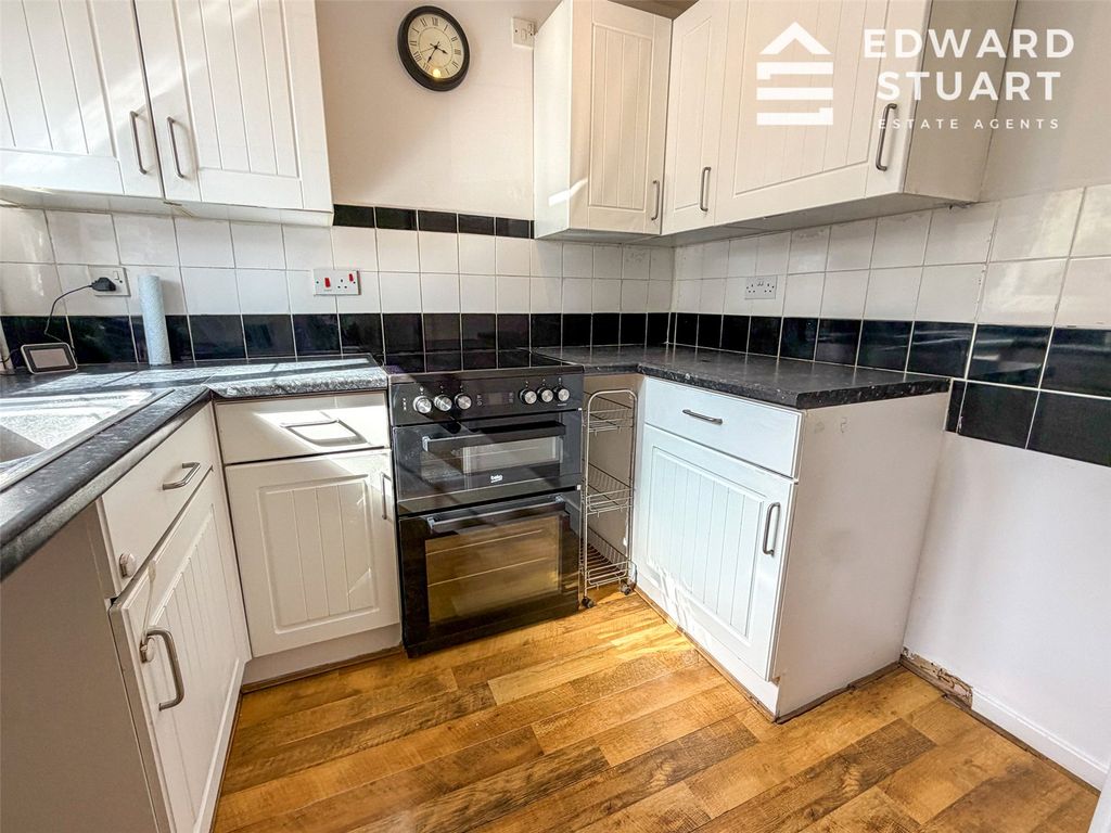 Property photo 2 of 11 Picture No. 07