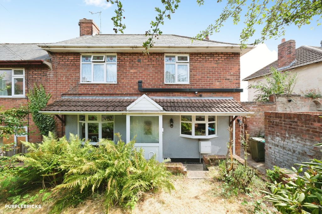 Property photo 1 of 29