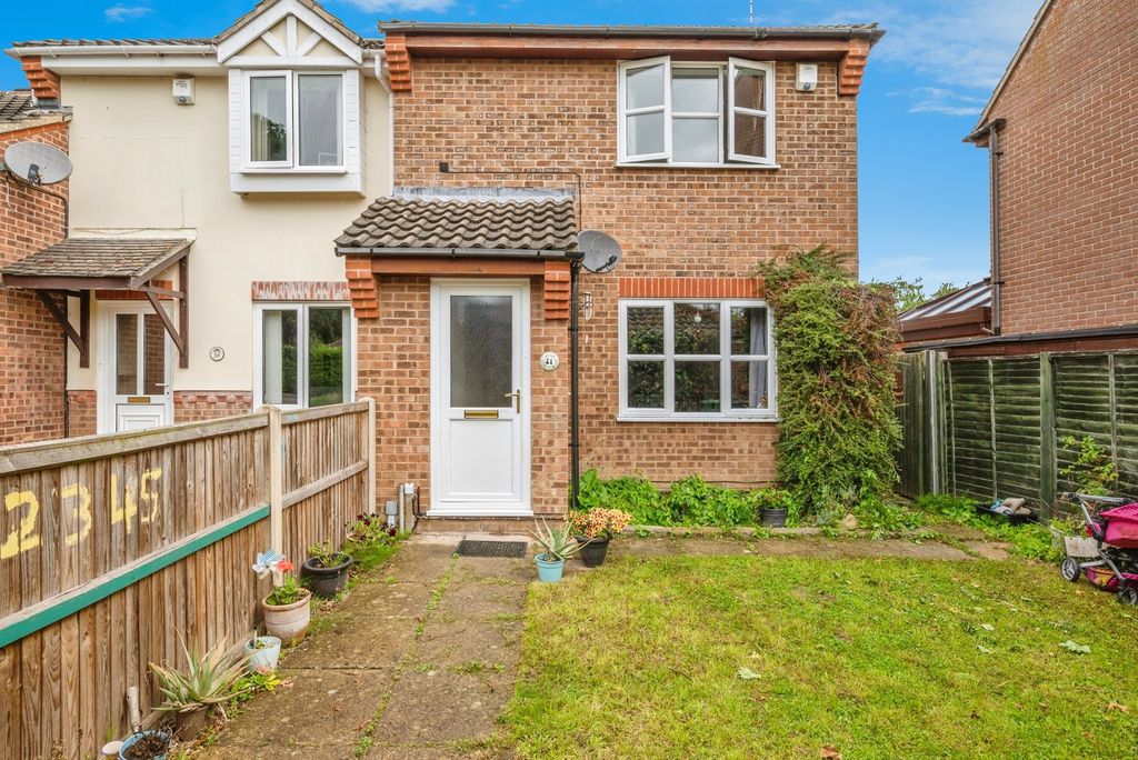 Property photo 1 of 17