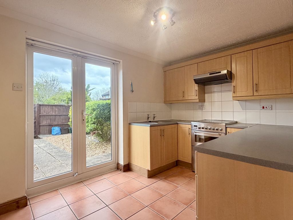 Property photo 3 of 13 Kitchen