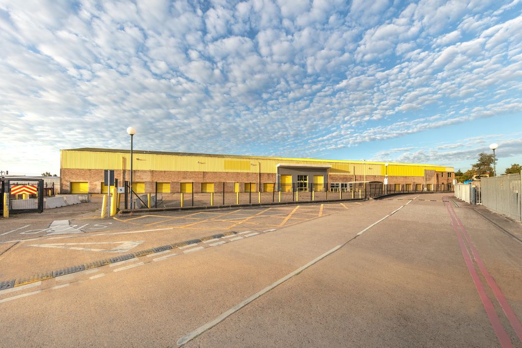 Property photo 3 of 9 2025 62 Whitby Road Ste 220029.Jpg