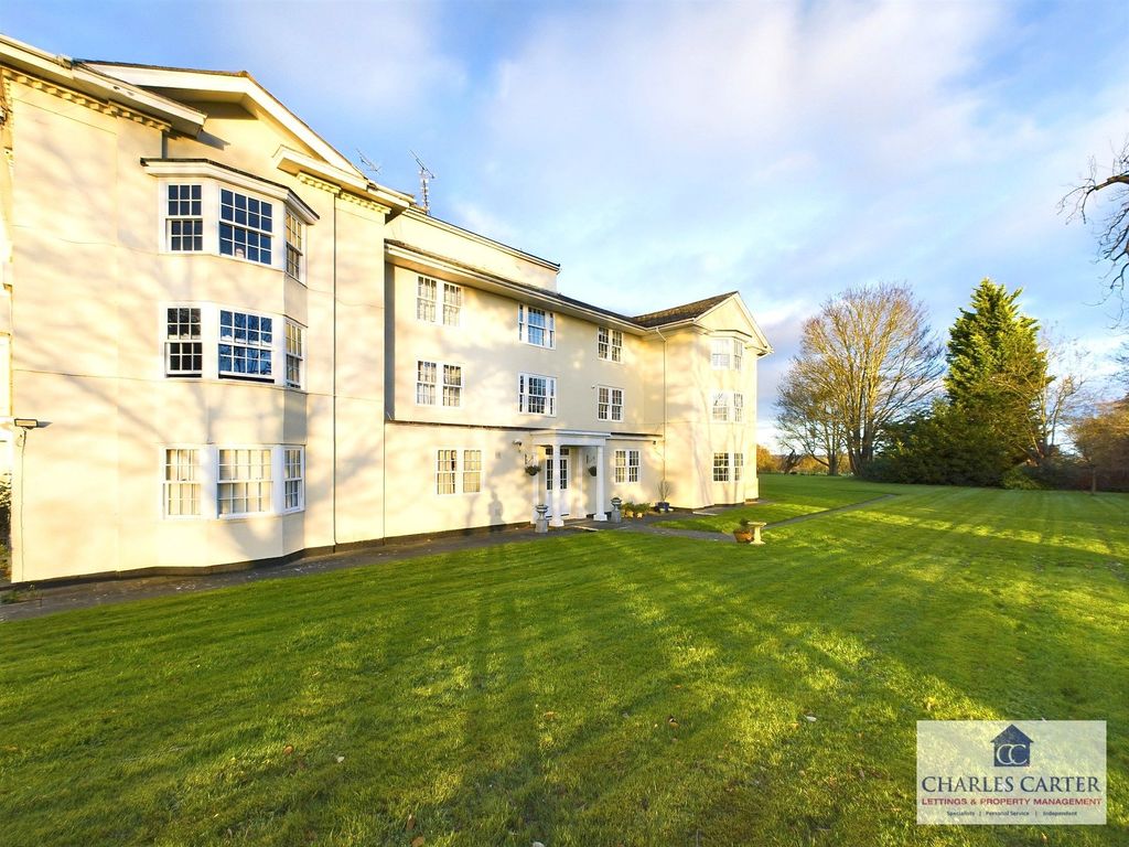 Property photo 3 of 19