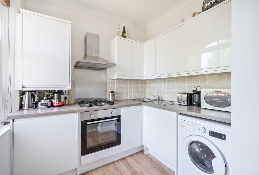 Property photo 3 of 8 1313593-8-685E9c7...