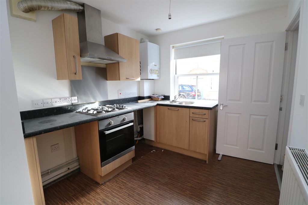 Property photo 3 of 8 Img_5699.Jpg