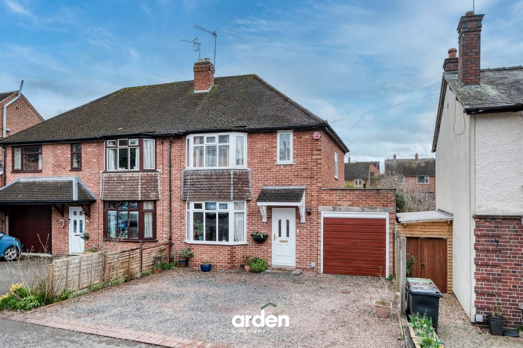 Property photo 1 of 9